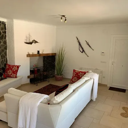 Agi Almadraba Holiday home
